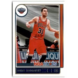 2021-22 Hoops #75 Tomas Satoransky