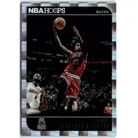 2014-15 Hoops Green #140 Khris Middleton